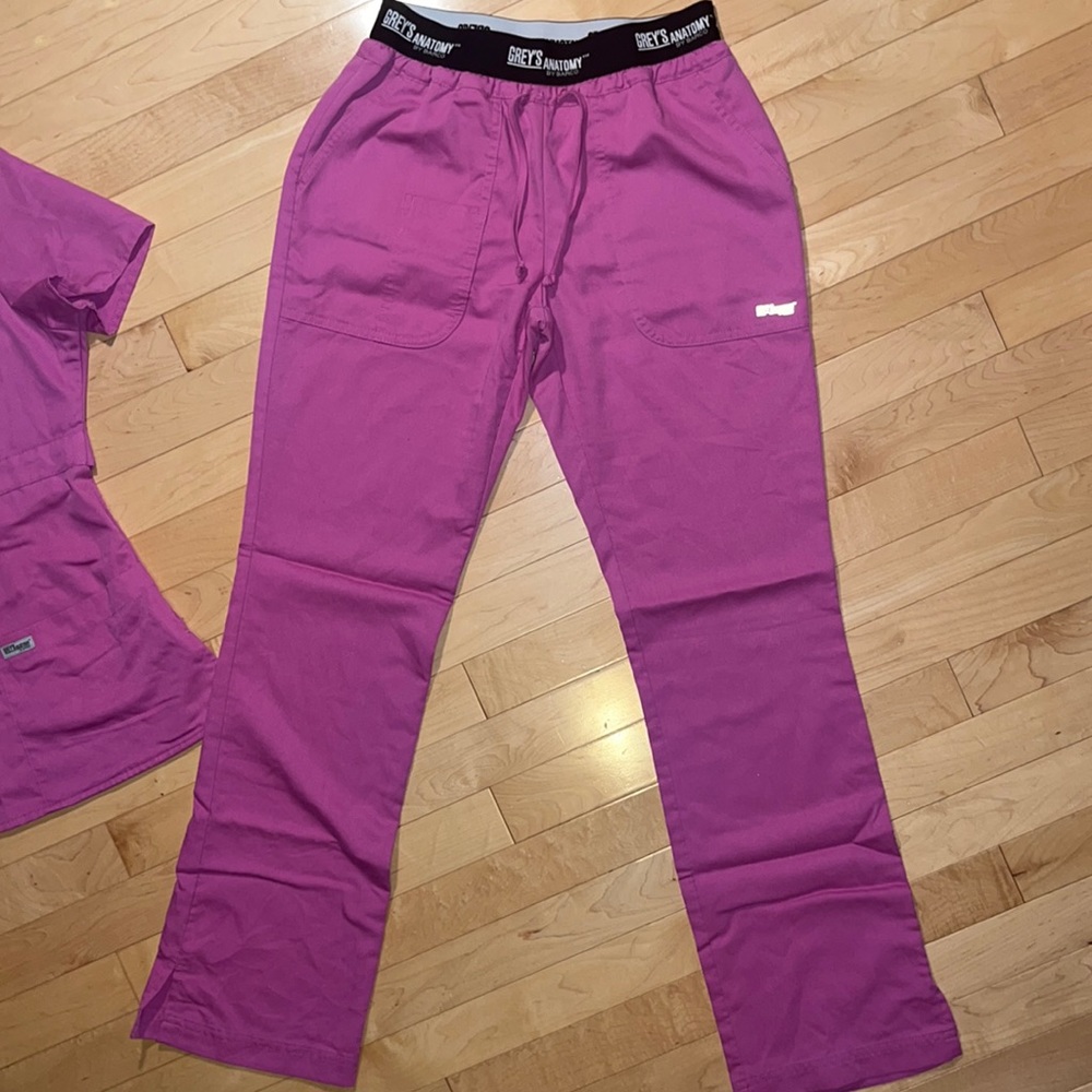 Greys anatomy scrub set in XS